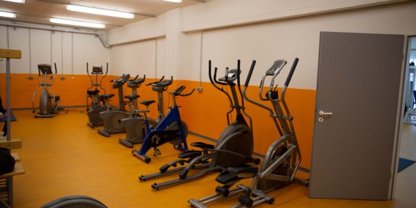 Fitnessstudio Cardiobereich Fitnessstudio Cardiobereich